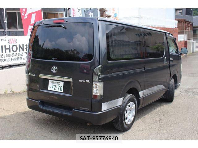 Toyota HIACE VAN 2004-11 8742567-3