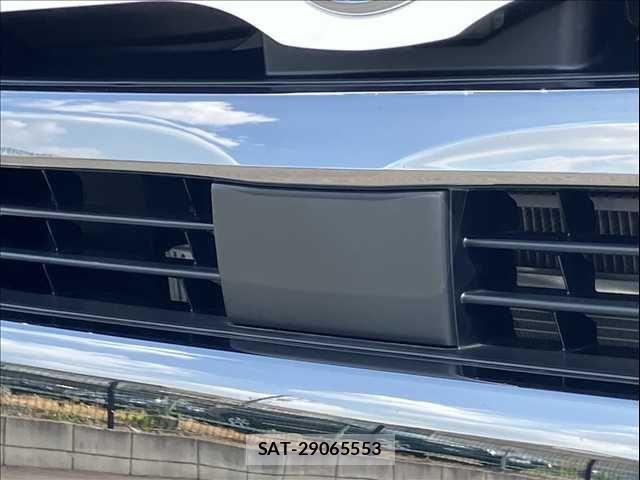 Toyota HIACE VAN 2024-06 8742540-27