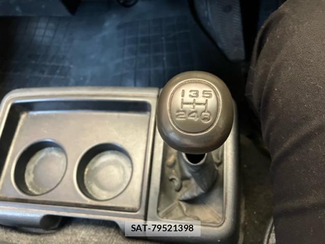 Toyota HIACE VAN 1996-12 8742568-10