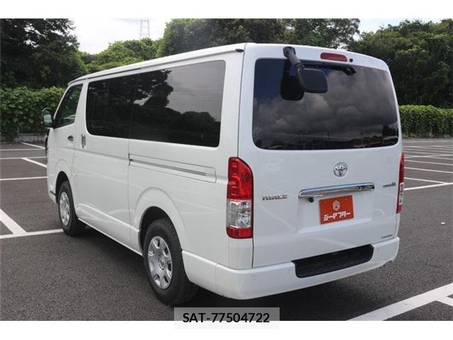 Toyota HIACE VAN 2022-10 8742554-10