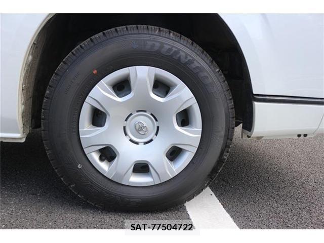 Toyota HIACE VAN 2022-10 8742554-14