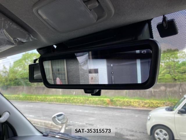Toyota HIACE VAN 2023-10 8742526-15