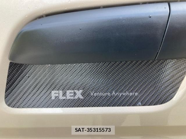 Toyota HIACE VAN 2023-10 8742526-6