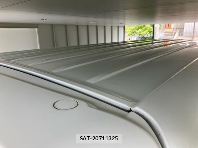 Toyota HIACE VAN 2007-07 8742573-11