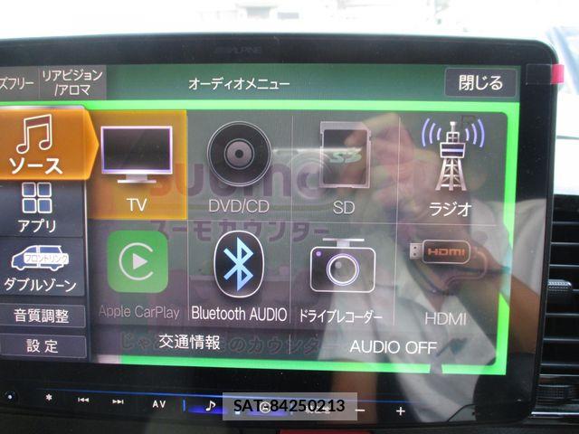 Toyota HIACE VAN 2024-06 8742542-19