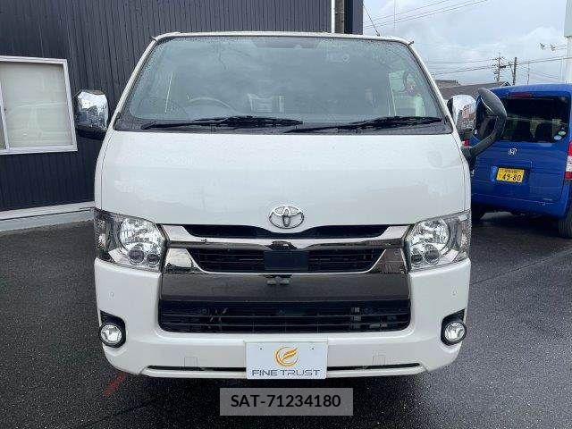 Toyota HIACE VAN 2021-08 8742556-20