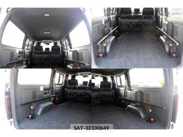 Toyota HIACE VAN 2024-01 8742525-18