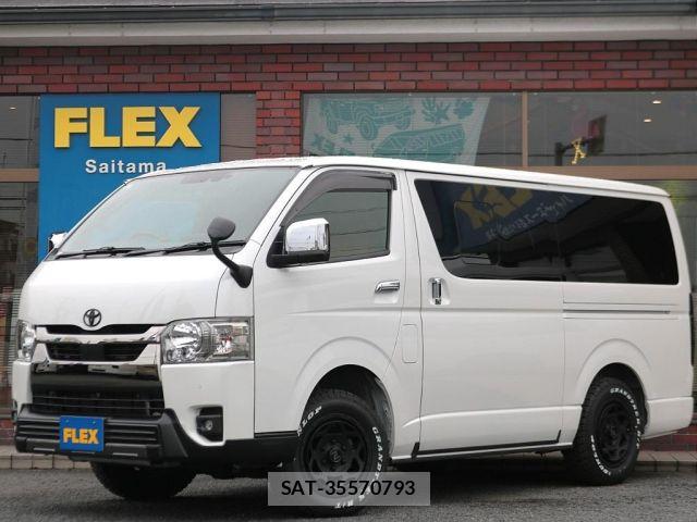 Toyota HIACE VAN 2022-01 8742541-0