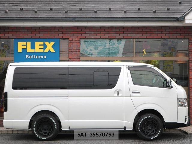 Toyota HIACE VAN 2022-01 8742541-15
