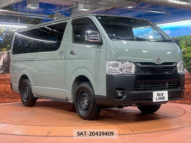Toyota HIACE VAN 2026-04 8780474-15