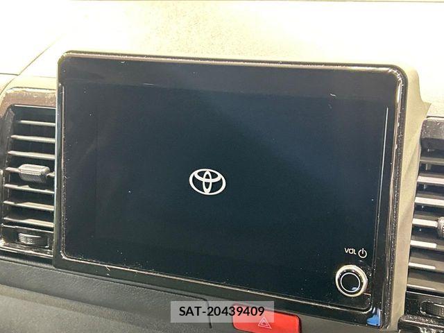 Toyota HIACE VAN 2026-04 8780474-2