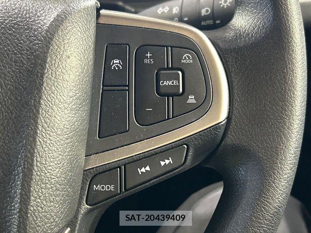 Toyota HIACE VAN 2026-04 8780474-7