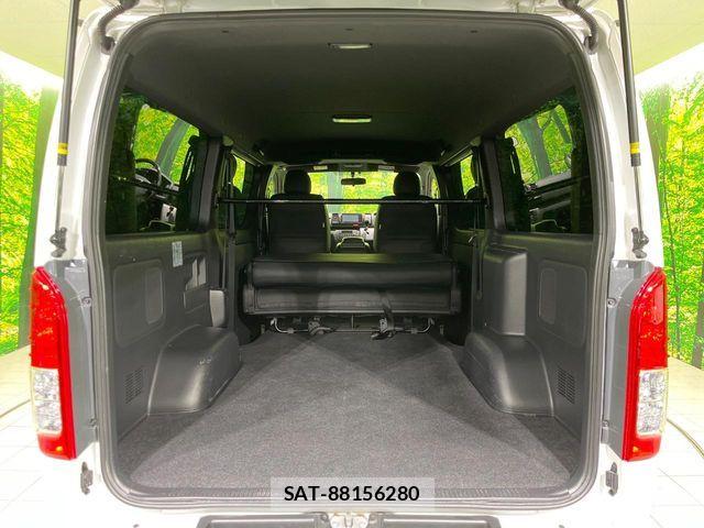 Toyota HIACE VAN 2023-01 8796129-9
