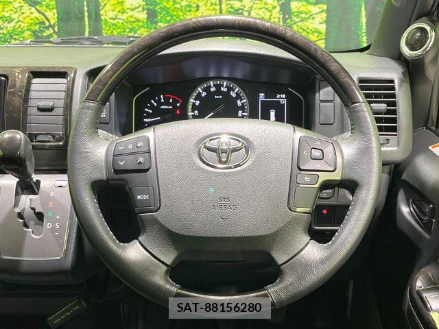 Toyota HIACE VAN 2023-01 8796129-10