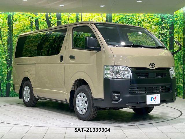 Toyota HIACE VAN 2025-03 8796128-15