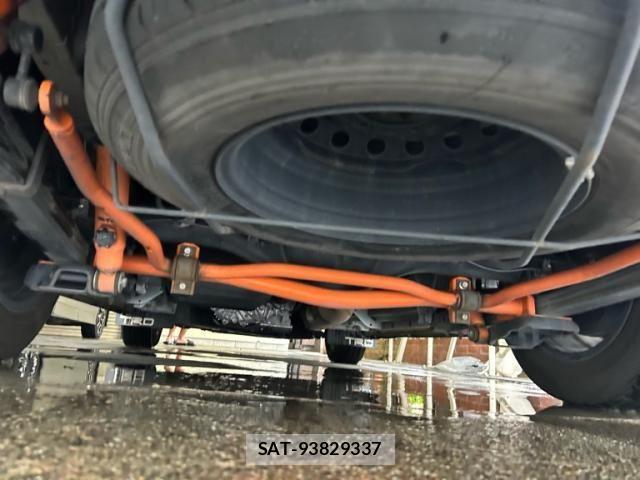 Toyota HIACE VAN 2022-01 8796131-9