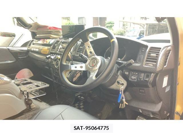 Toyota HIACE VAN 2007-06 8796133-12