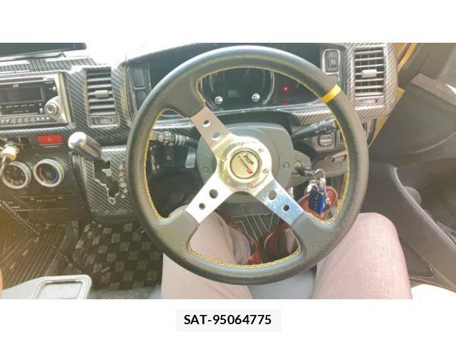 Toyota HIACE VAN 2007-06 8796133-13
