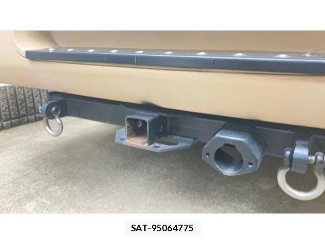 Toyota HIACE VAN 2007-06 8796133-4