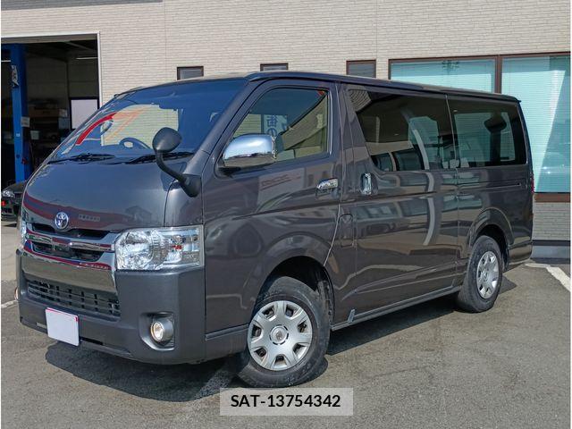 Toyota HIACE VAN 2019-03 8829316-0