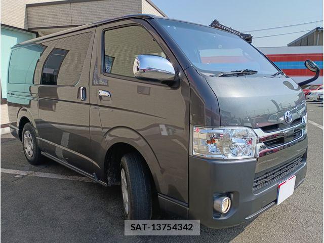 Toyota HIACE VAN 2019-03 8829316-2