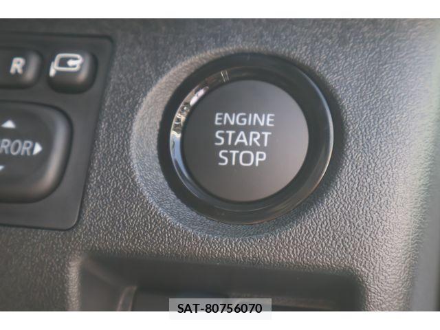 Toyota HIACE VAN 2026-09 8829305-10