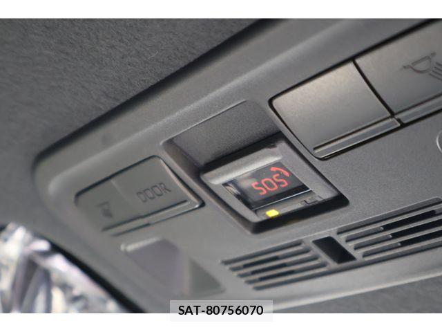 Toyota HIACE VAN 2026-09 8829305-14