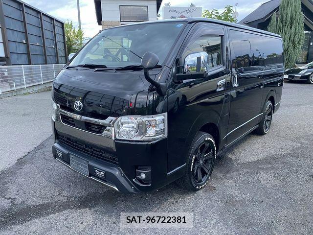 Toyota HIACE VAN 2022-07 8829312-0