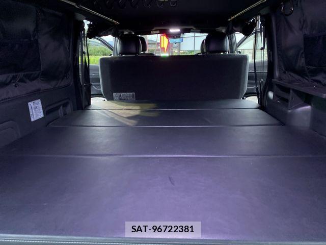 Toyota HIACE VAN 2022-07 8829312-10