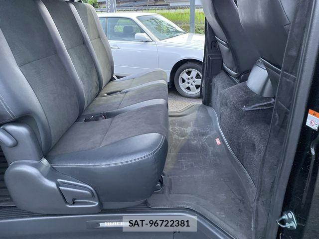 Toyota HIACE VAN 2022-07 8829312-8