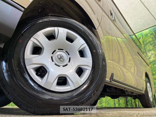 Toyota HIACE VAN 2026-02 8829306-12