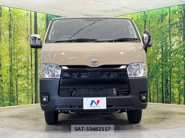 Toyota HIACE VAN 2026-02 8829306-13