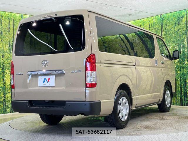 Toyota HIACE VAN 2026-02 8829306-16