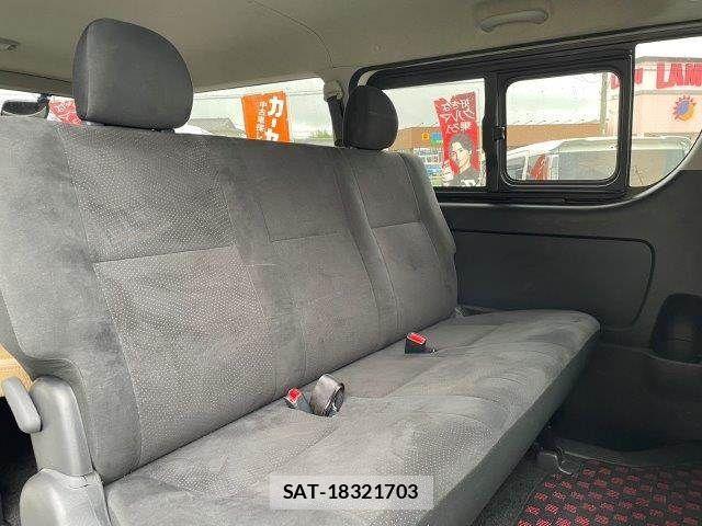 Toyota HIACE VAN 2018-04 8829315-10