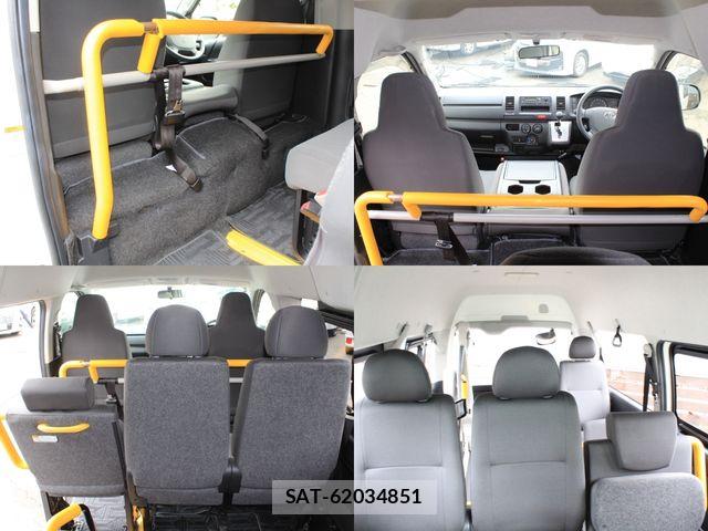 Toyota HIACE VAN 2017-04 8849244-9