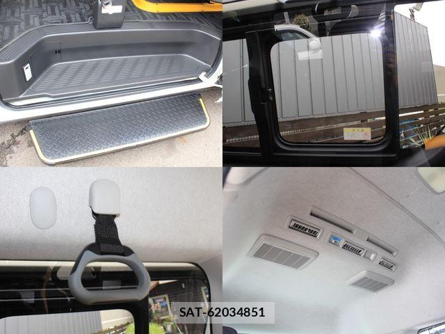 Toyota HIACE VAN 2017-04 8849244-7