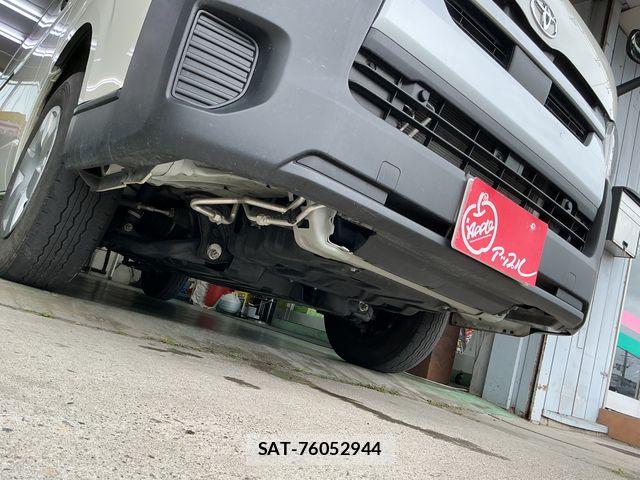 Toyota HIACE VAN 2025-02 8849246-13