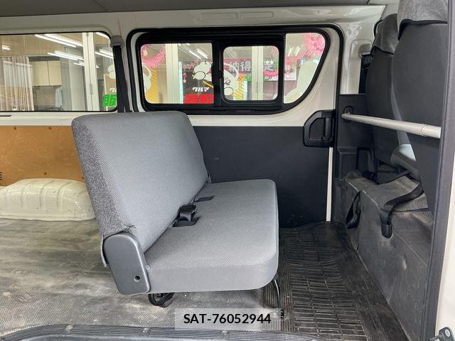 Toyota HIACE VAN 2025-02 8849246-4