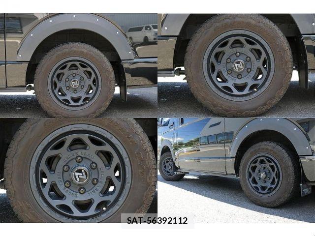 Toyota HIACE VAN 2023-01 8849240-16