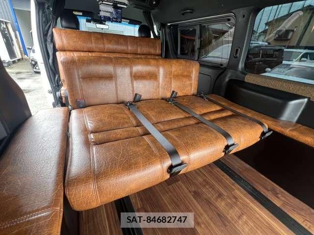 Toyota HIACE VAN 2022-05 8849243-14