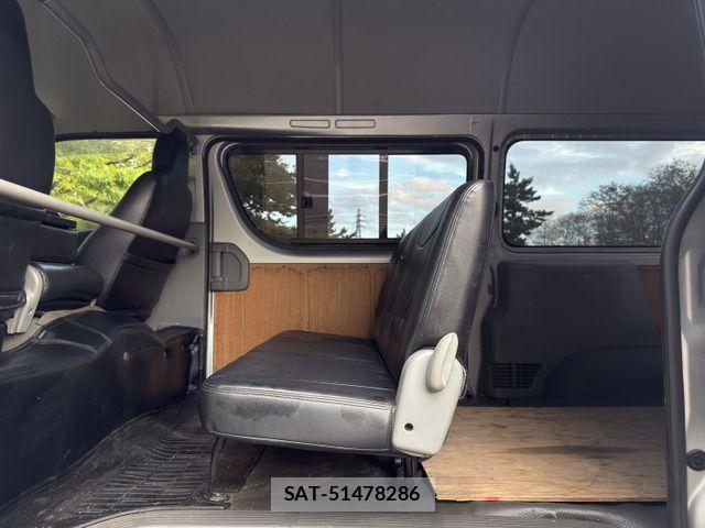 Toyota HIACE VAN 2010-07 8848059-17