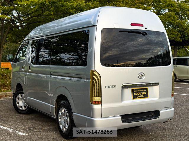 Toyota HIACE VAN 2010-07 8848059-1