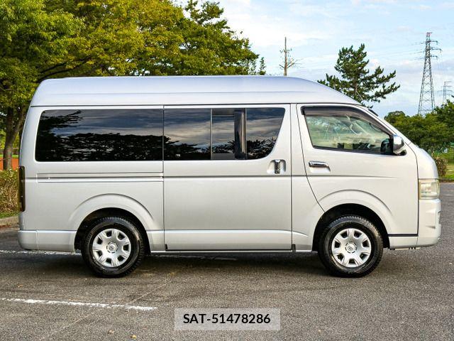 Toyota HIACE VAN 2010-07 8848059-4