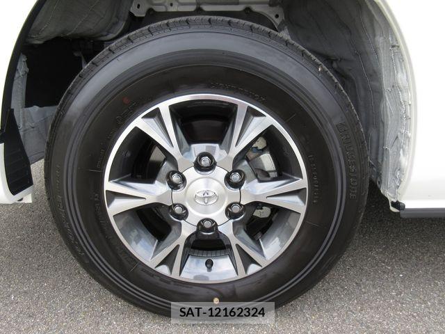 Toyota HIACE VAN 2025-07 8871128-7