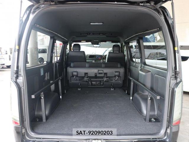 Toyota HIACE VAN 2025-01 8871127-12