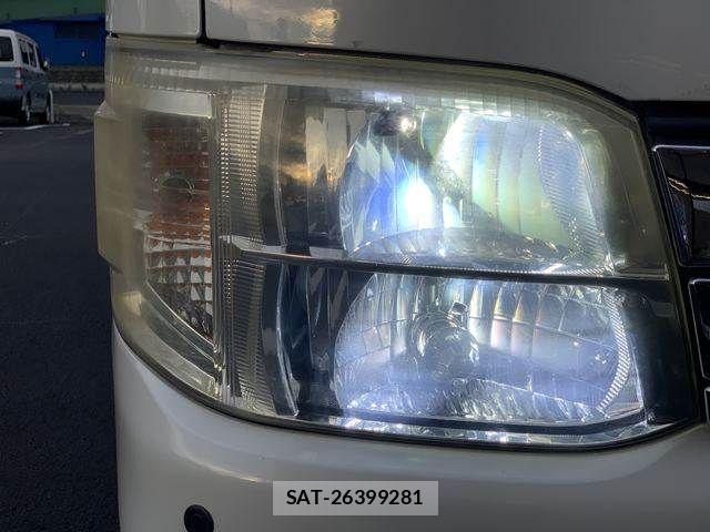 Toyota HIACE VAN 2010-09 8880013-11