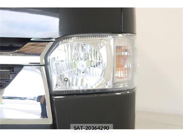 Toyota HIACE VAN 2022-04 8880006-14