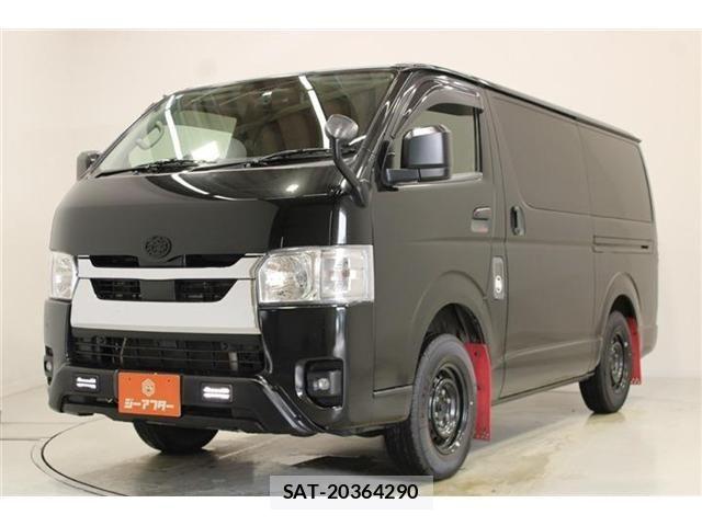 Toyota HIACE VAN 2022-04 8880006-7