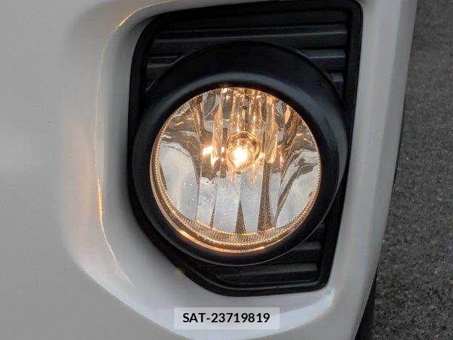 Toyota HIACE VAN 2022-03 8880007-13