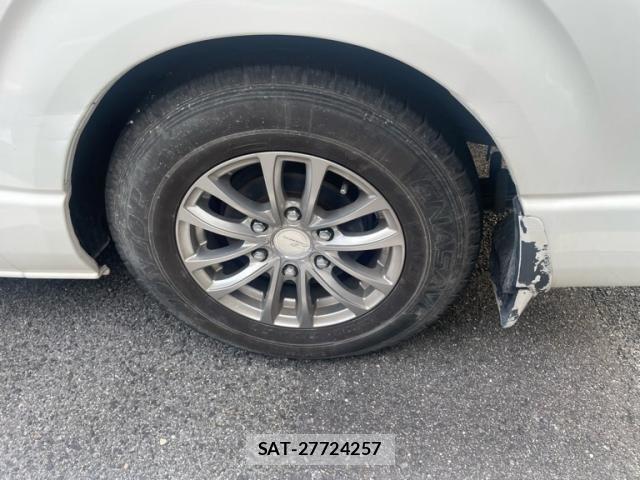 Toyota HIACE VAN 2019-11 8880005-11